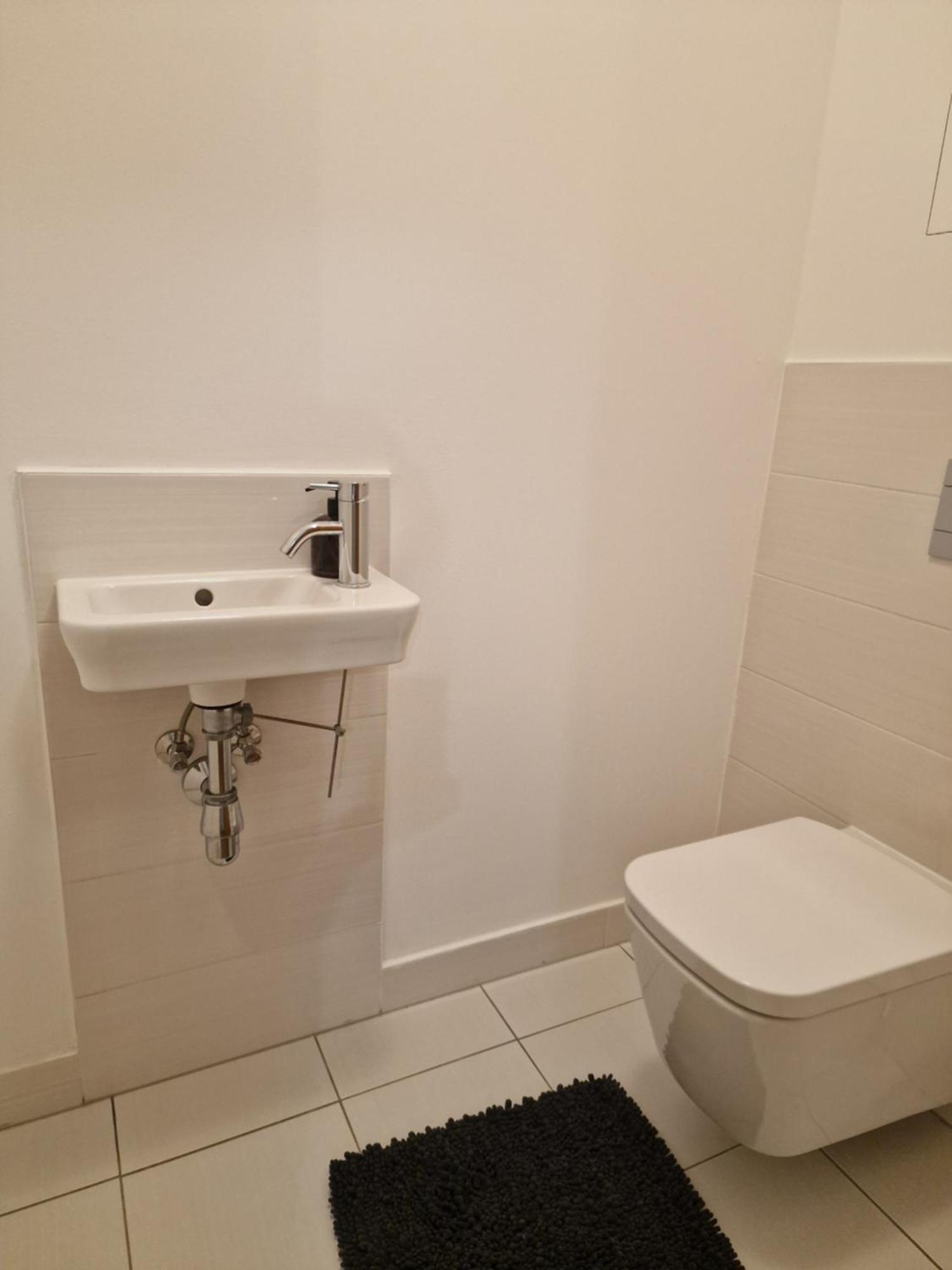 Stylish Panorama City Family Suite Bratislava Exterior photo